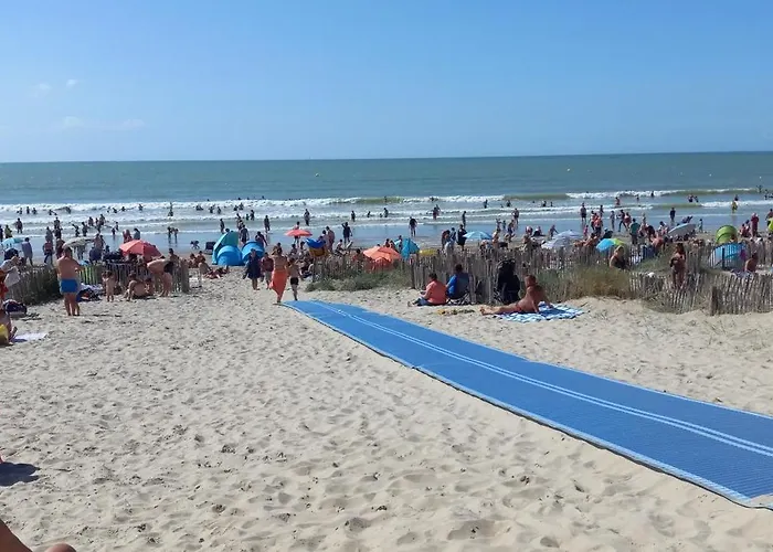 Au Bord Des Dunes *