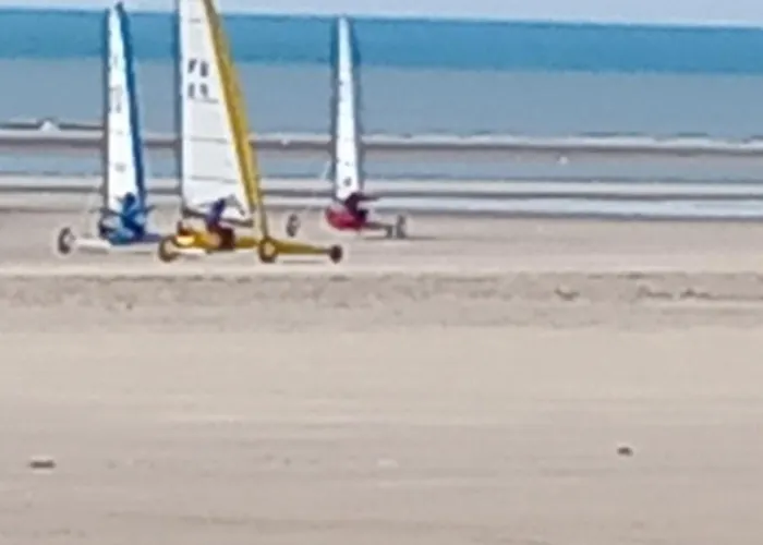 Au Bord Des Dunes * Camiers